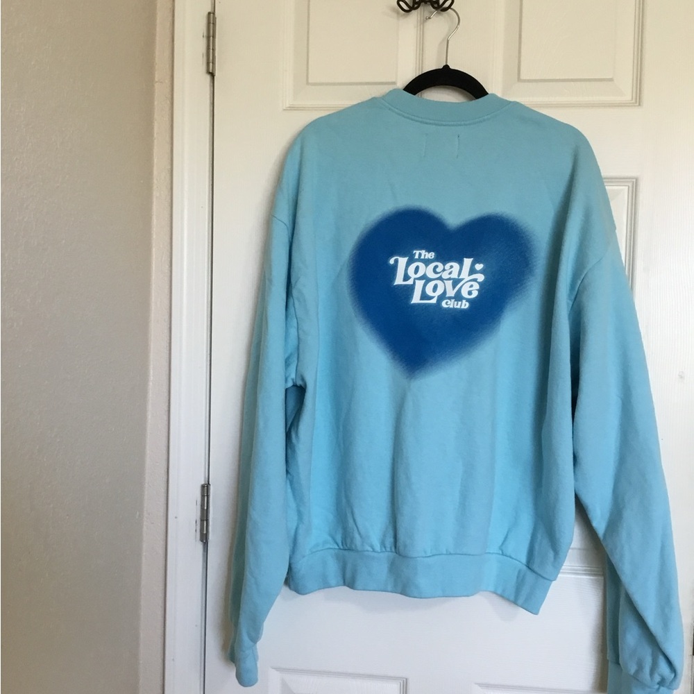 The local love club GLOWING HEART CREW size medium